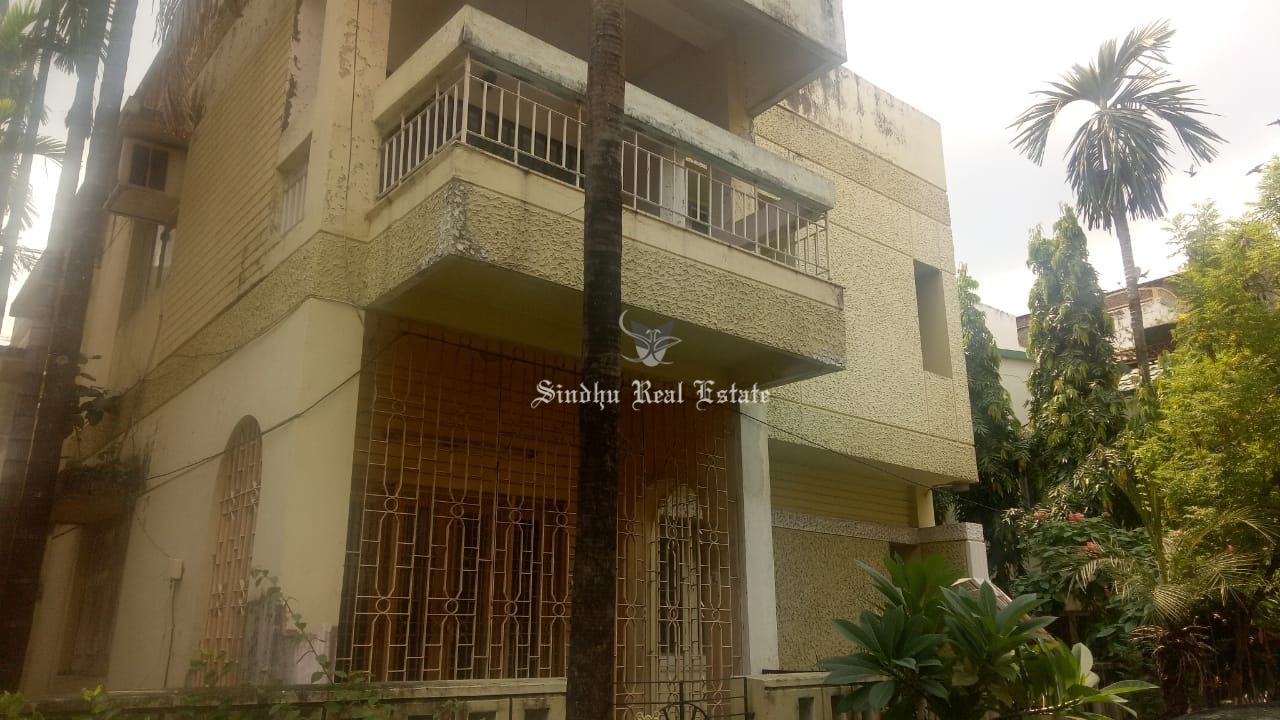 House available for sale at Sector III
